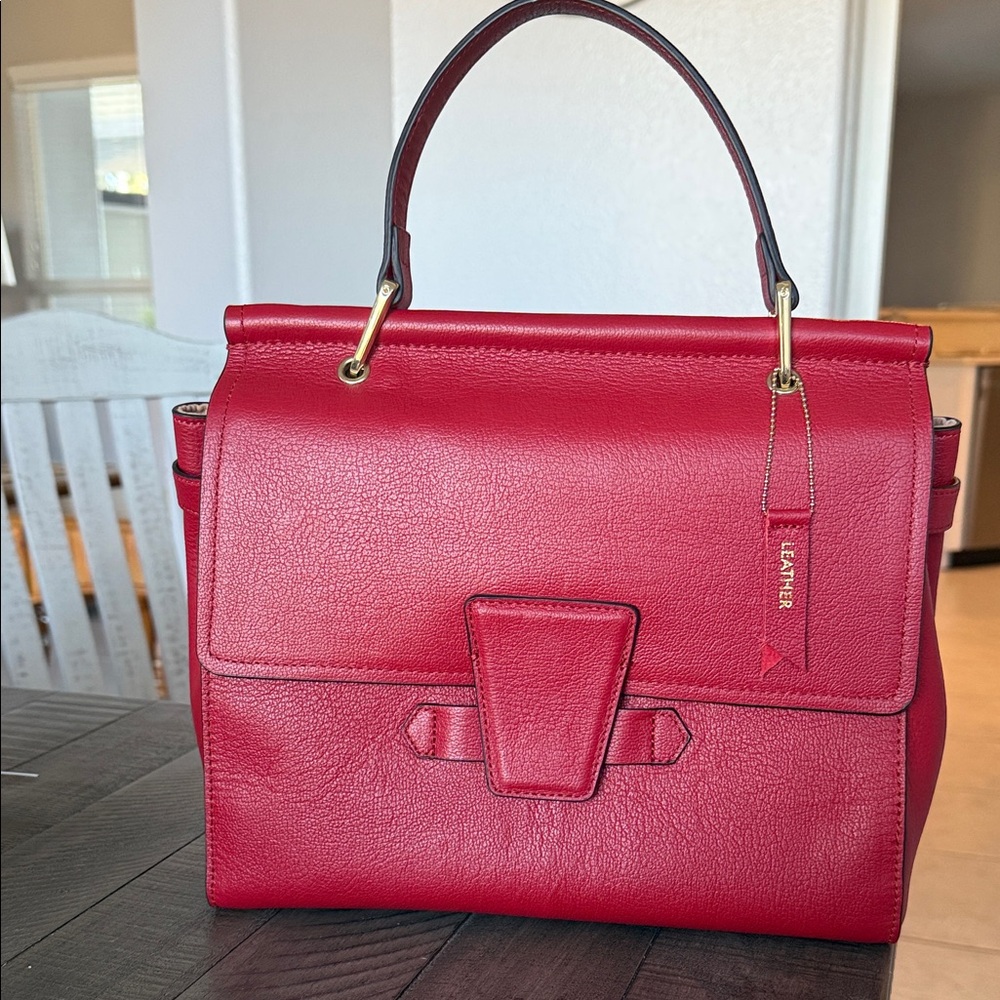 ANTONIO MELANI Bold Red Satchel